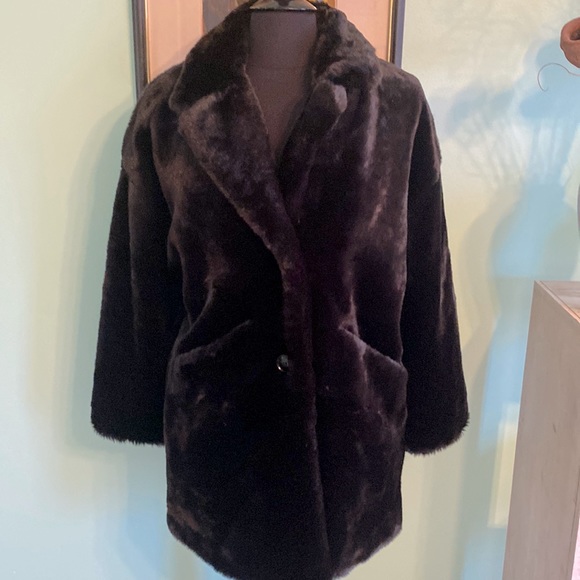 Zara Jackets & Blazers - Zara Faux Fur Jacket **FINAL REDUCTION**